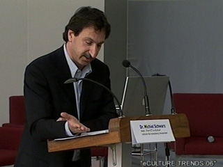 Dr. Michiel Schwarz